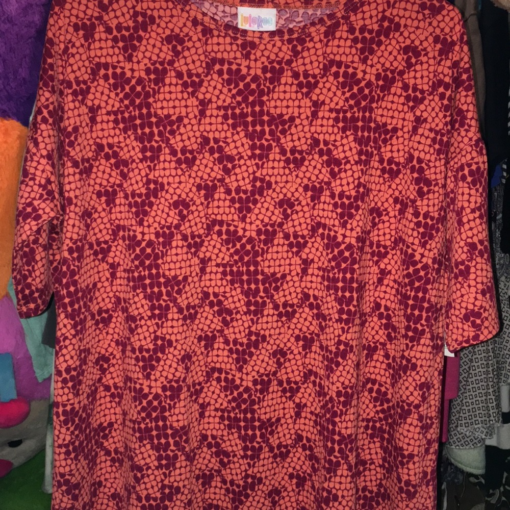 🍄🍄LuLaRoe T-shirt
